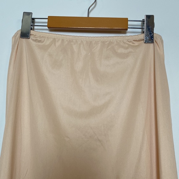Vintage Slip Maxi Skirt Women M Ivory Peach Lace Front Slit Coquette Feminine - Picture 8 of 11